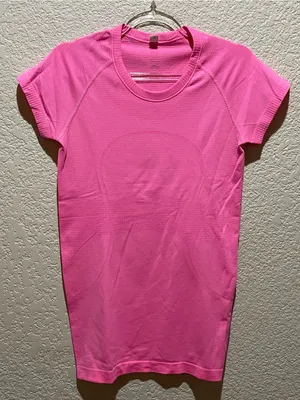 Lululemon Swiftly Tech Short-Sleeve Pink Top size 6 thumbnail 2