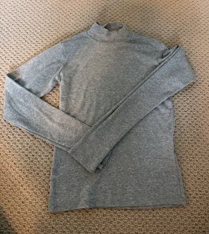 Brandy Melville One Size fits XS-Small Women's Grey Mock Neck Sweater thumbnail 1