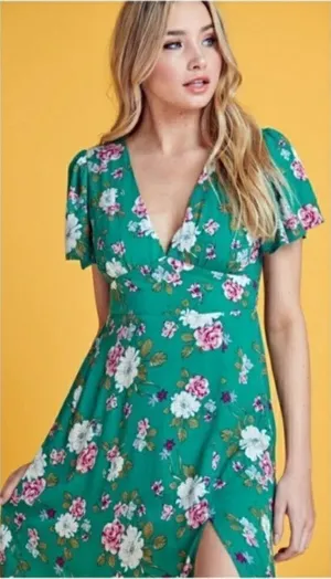 ✨blue blush floral green midi dress✨ thumbnail 1