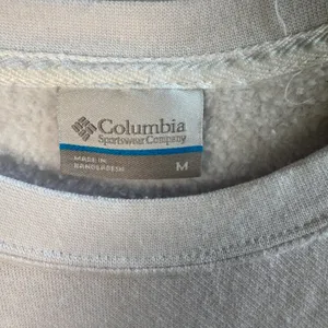 Columbia Sweatshirt Mens Medium White Logo Sleeve Graphic Fleece Pullover AM0954 thumbnail 3