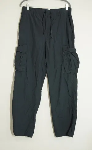 Old Navy Women's Medium Black Baggy Cargo Pants Cotton Nylon Utility Trousers thumbnail 1
