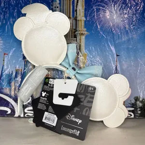 Disney parks x Loungefly Mickey & Minnie Mouse snowmen shaker snowglobe ears NWT thumbnail 4
