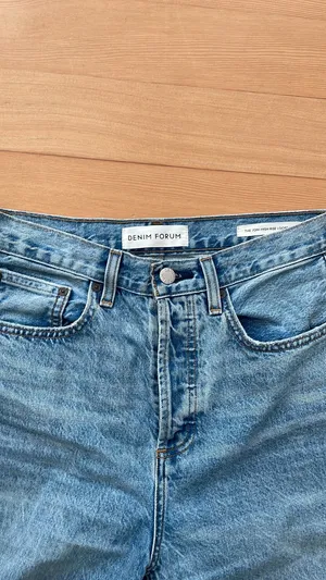 Aritzia Denim Forum The Joni High Rise Loose size 25 thumbnail 3