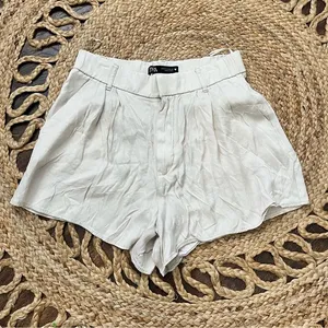 Zara Beige Flowy Shorts size Med thumbnail 1