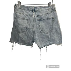 ✨Adika Destroyed Denim Sz Large Shorts✨ thumbnail 4