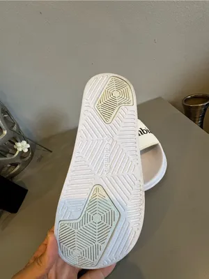 Columbia White Slide with Black Logo thumbnail 4