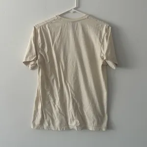Gildan Lawless Brewing Co. Cream T-Shirt Size Medium thumbnail 6