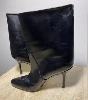 Stuart Weitzman rich leather stiletto boot / bootie size 5 black thumbnail 6