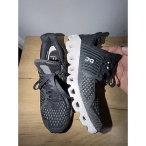 ON Cloudswift 3 Women Size 6.5 US‎ Black White Athletic Running Shoes S thumbnail 9