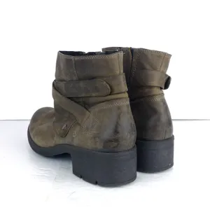 Clarks Artisan Mansi Calla Boots Womens 11M Brown Leather Straps Ankle Moto Boho thumbnail 8