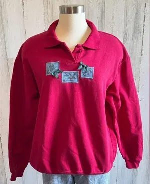 Vintage Pullover Sweatshirt Large Winterberry Holly whimsical unique Christmas‎ thumbnail 1