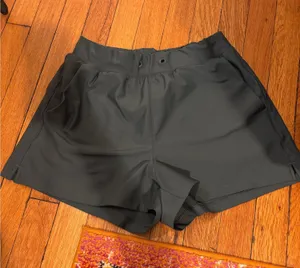 Old Navy Athletic Shorts Active thumbnail 1