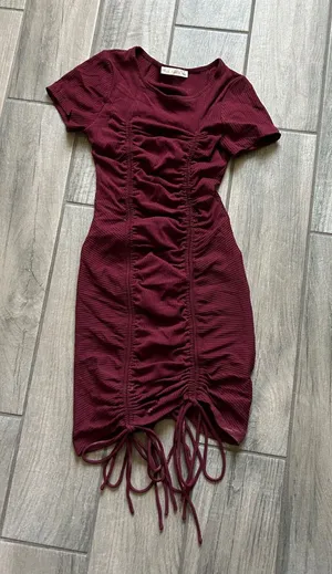 Ruched Tie-Front Mini Dress in Burgundy thumbnail 1