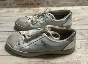 Steve Madden Steven Sneakers Women’s Size 7.5 White Leather Silver thumbnail 7