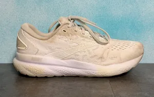 Brooks Ghost 16 Women's White/Pale Gray Running Shoes 1204071B151 Size 7.5B thumbnail 1