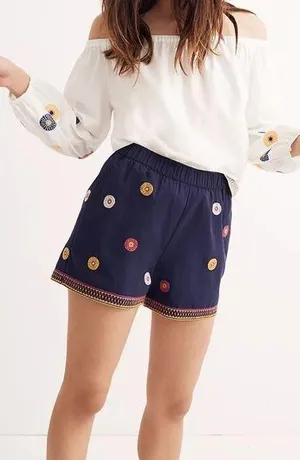 Embroidered boho floral elastic pull on Madewell short with pockets thumbnail 1