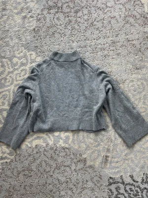 NIA YVONNE SWEATER Mock Neck Cropped Heather Gray Medium thumbnail 6