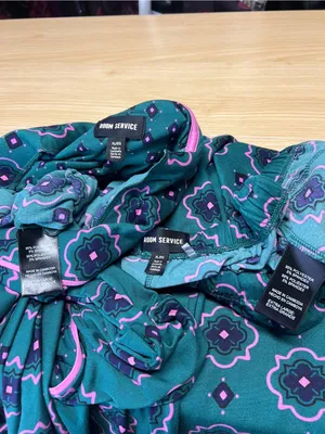 Room Service Green Floral Notch Collar 2-Piece Pajama Set Size XL thumbnail 11