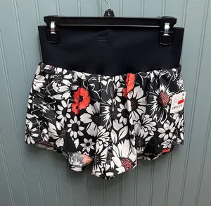 Free People C8623 Tuxedo‎ Daisy Print Athletic Shorts Black Red Size L thumbnail 1