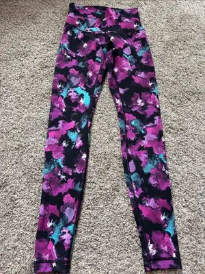 Lululemon Leggings size 6 (30”) thumbnail 2