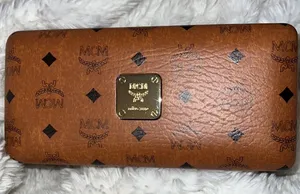 MCM NEW GLASSES‎ CASE FULL SIZE thumbnail 1