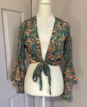 Rasa Anthropologie Blue Beige Floral Satin Flutter Sleeve Tie Waist Blouse XS thumbnail 1