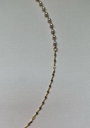 Gold half pearl half chain with front toggle clasp thumbnail 2