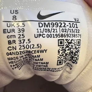 Nike Air Max 90 Futura Triple White Womens Size 8 Sneakers DM9922-101 thumbnail 4