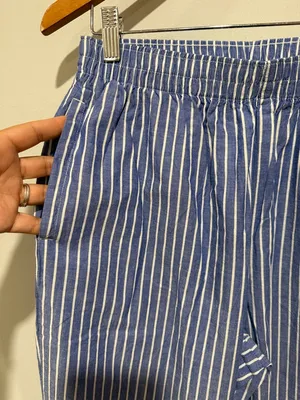 Old Navy Blue and White Striped Elastic-Waist Women’s Pants thumbnail 2