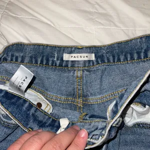PacSun Blue Women's Jeans Size 28 thumbnail 5