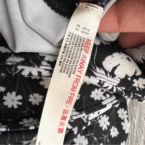 NWOT Free people‎ Movement Printed Lose Control Wrap Leggings Floral Sz S thumbnail 6