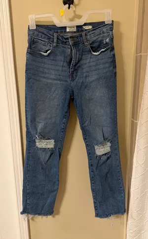 Cropped mom jeans thumbnail 1