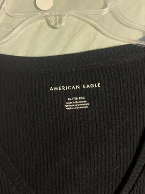 American Eagle s Black Top thumbnail 2