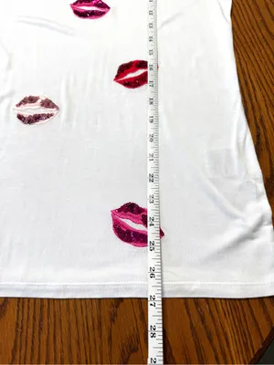 INC International Concepts White Short Sleeve Tee with Sequined Lips Size L thumbnail 9