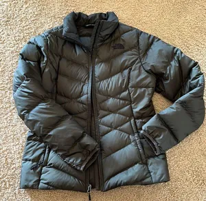 The North Face Puffer Coat thumbnail 1