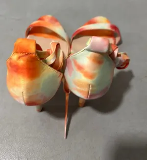 Allegra K “I am selling this item in good condition. I ship fast and accept offers.” thumbnail 1