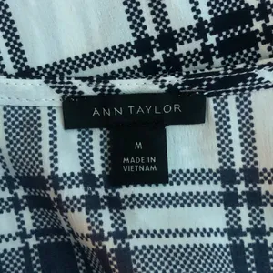 Ann Taylor size medium Checkered plaid Sleeveless Blouse thumbnail 5