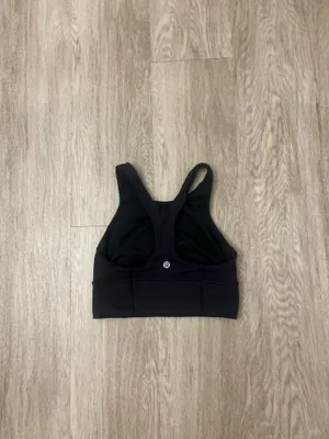 lululemon sports bra  thumbnail 2