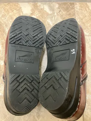 Dansko Professional Clogs in rich burgundy reddish-brown leather finish Size 39 thumbnail 8
