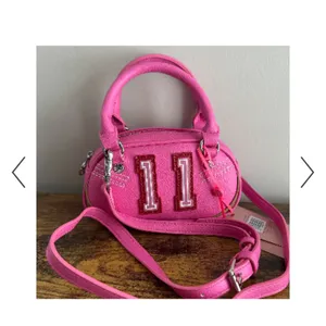 Paris Hilton Paris Vegan Number 11 Mini Varisty Bowler Bag Bubblegum Pink thumbnail 4