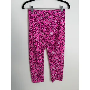 Lilly Pulitzer Leopard Luxletic Capri Leggings size medium thumbnail 3