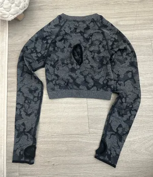 Gymshark Top Long Sleeve Crop thumbnail 4