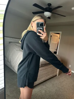 Nike Full-Zip Women’s Jacket thumbnail 2