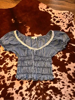Klesis Light Blue Smocked Denim Crop Top with‎ Lace Trim size small thumbnail 3