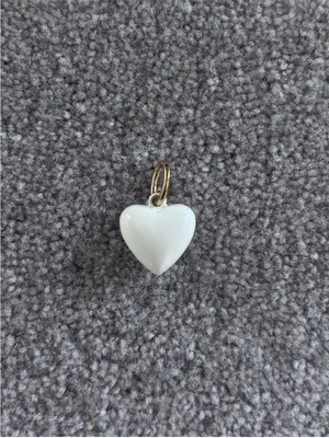 NWOT Roxanne Assoulin The Mini Puffy Heart Charm thumbnail 2