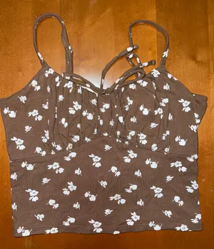 Hollister Crop Tank Top thumbnail 1
