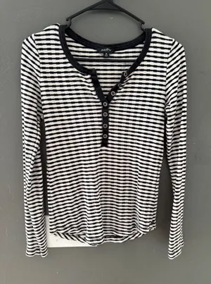 Lucky Brand Womens Black White Striped Ribbed Long Sleeve Henley Top Medium thumbnail 1