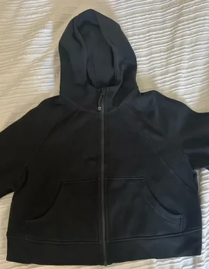 Lululemon Black Scuba thumbnail 1