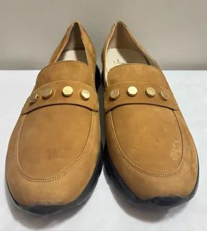 Amalfi by Rangoni Italy Suede Studded Loafers Slip On Shoes Brown Tan Size 9.5 thumbnail 1