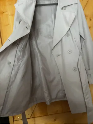 DKNY Muslin Double-Breasted Trench Coat with Belt - Size M‎ - DKNY Style 06134 thumbnail 5